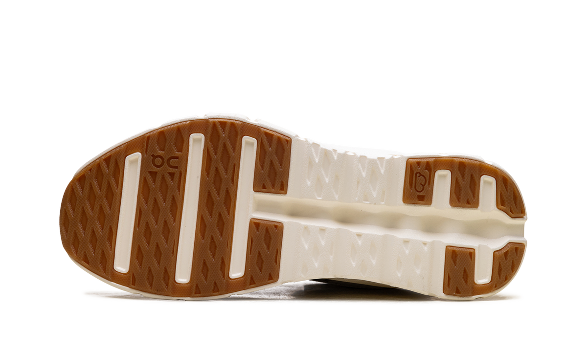 Overkicks - On Running Cloudtilt 2 LOEWE White Khaki (3ME10693507) - vista superior