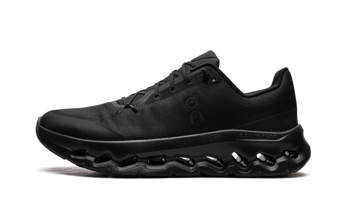 Overkicks - On Running Cloudtilt Black Eclipse (3ME10100264) - vista lateral