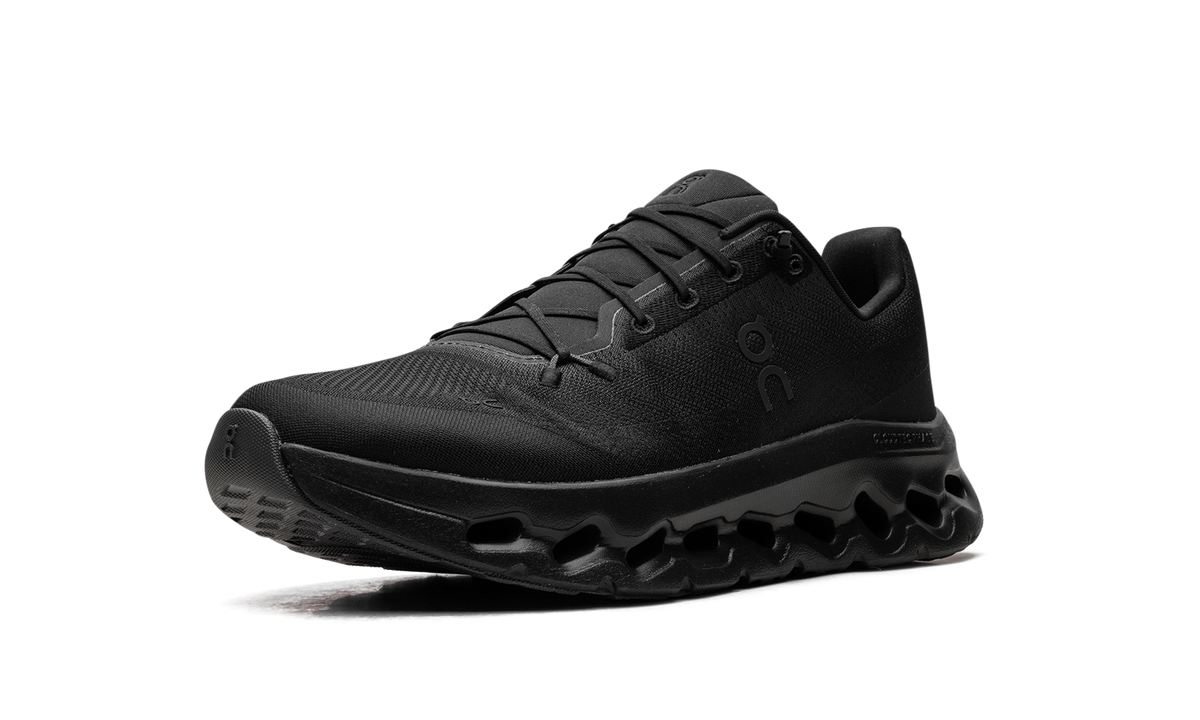 Overkicks - On Running Cloudtilt Black Eclipse (3ME10100264) - detalle suela