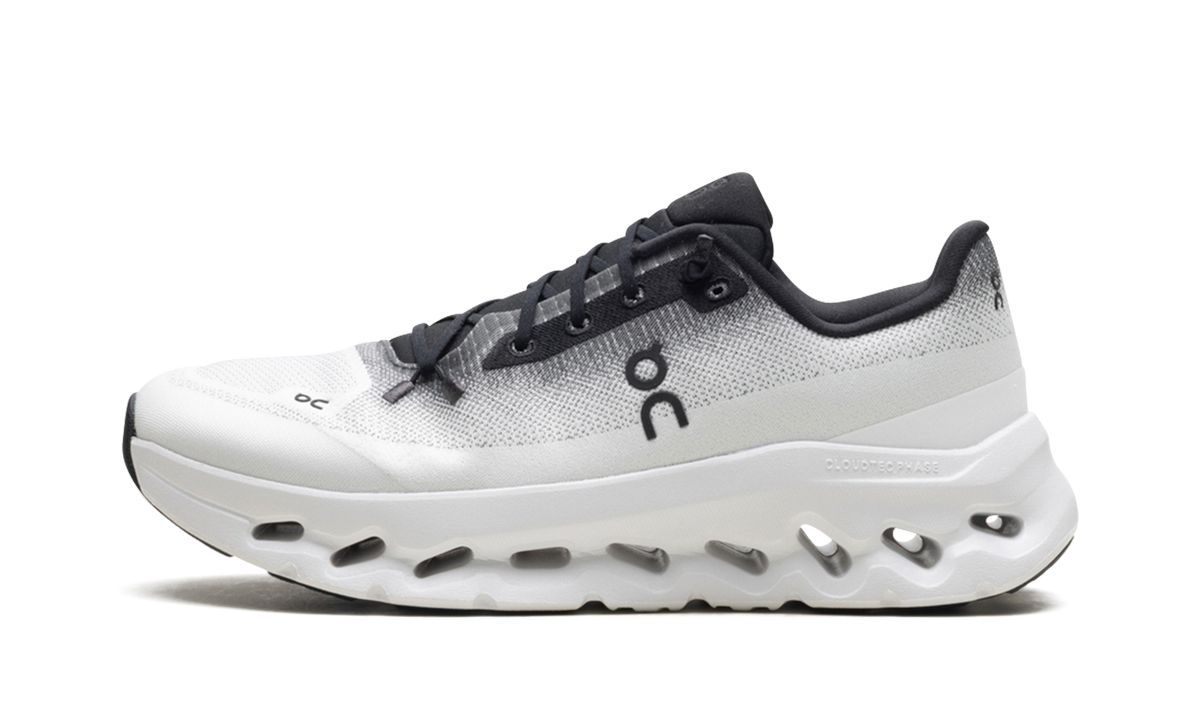 Overkicks - On Running Cloudtilt Black Ivory (3ME10101430) - vista lateral