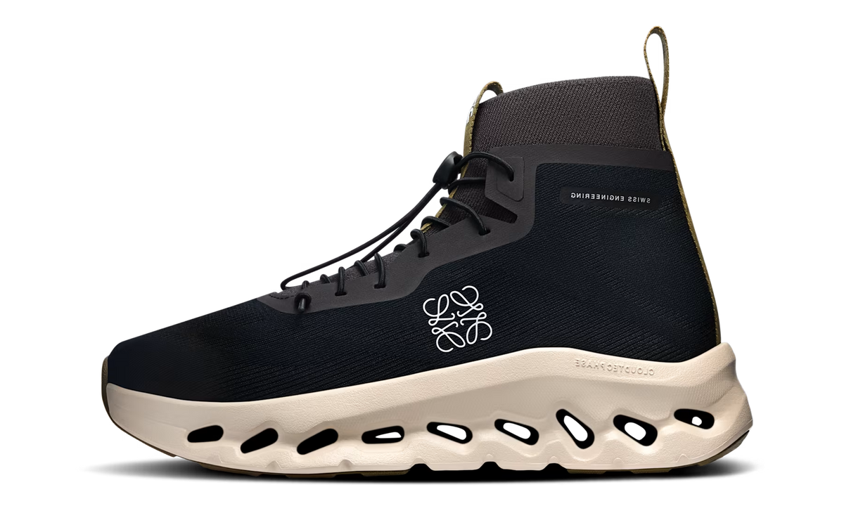 Overkicks - On Running Cloudtilt Hi LOEWE Black Oatmeal Olive (Womens) (3WG10765483) - vista lateral