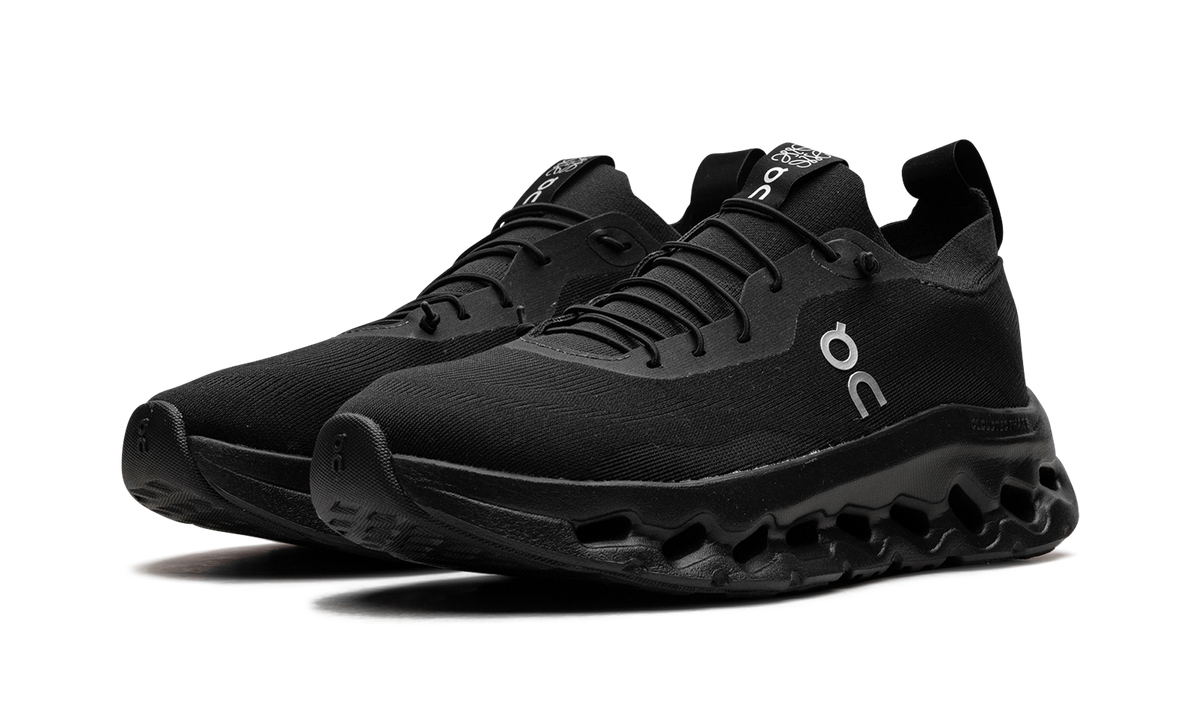Overkicks - On Running Cloudtilt LOEWE All Black (3MD30330485/M929282X15-3088) - vista trasera