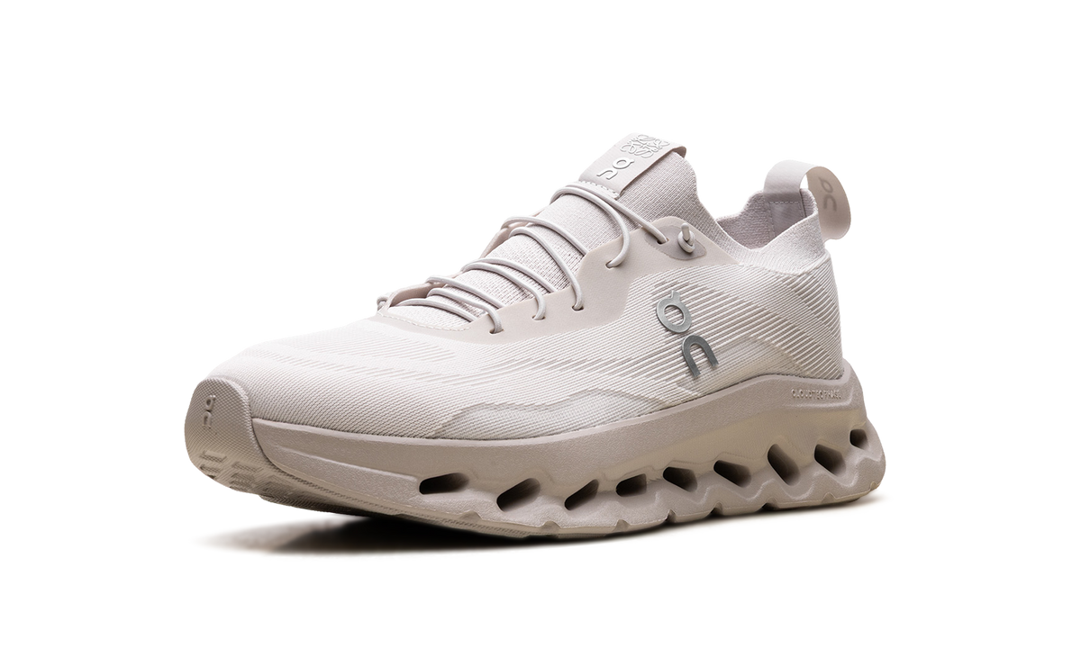 Overkicks - On Running Cloudtilt Loewe Sand (3MD30330554) - detalle suela