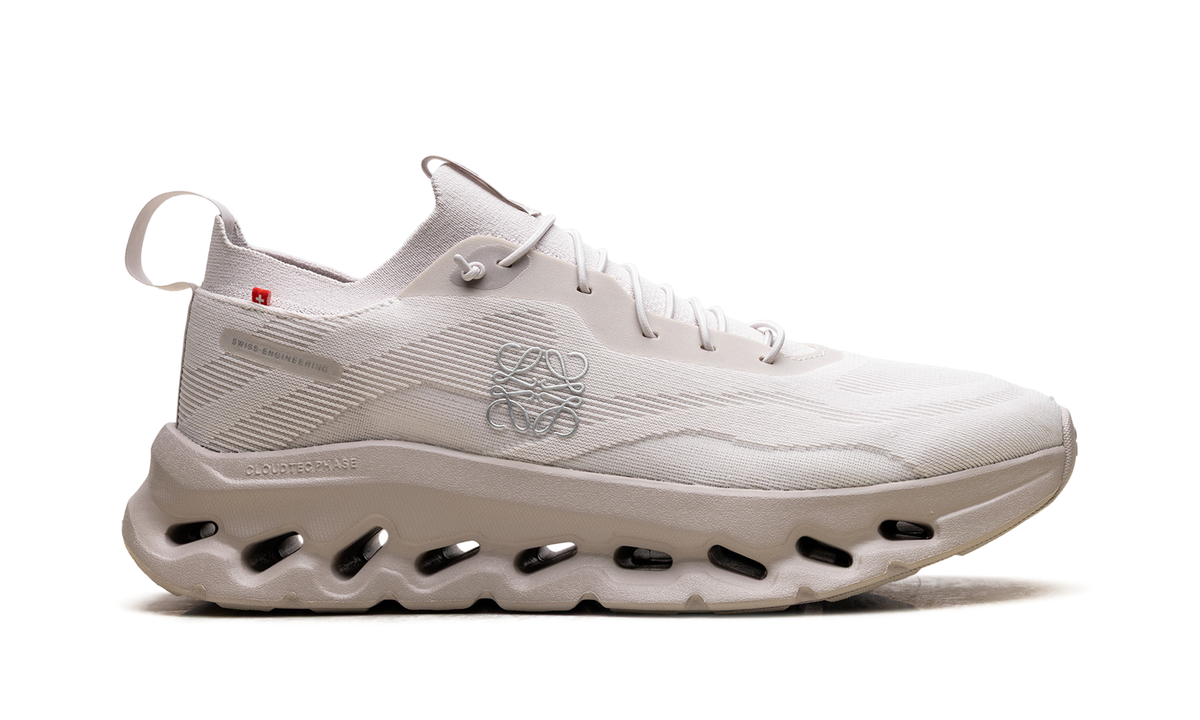 Overkicks - On Running Cloudtilt Loewe Sand (3MD30330554) - detalle talon