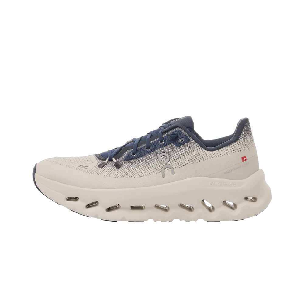 Overkicks - On Running Cloudtilt Midnight Ice (Womens) (3WE10051764) - vista lateral