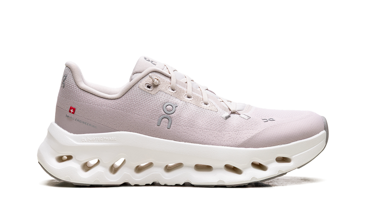 Overkicks - On Running Cloudtilt Pearl Fade (Womens) (3WE10054161) - detalle talon