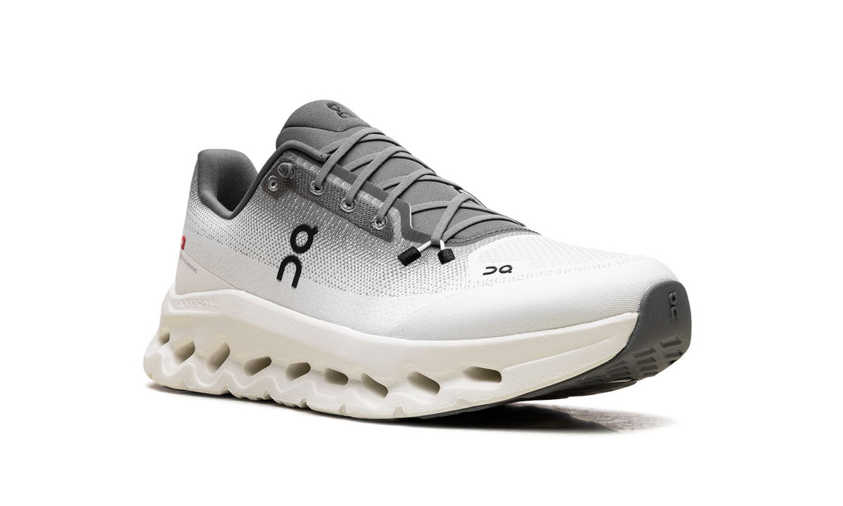 Overkicks - On Running Cloudtilt Rock Ivory (3ME10103247) - detalle lateral interior