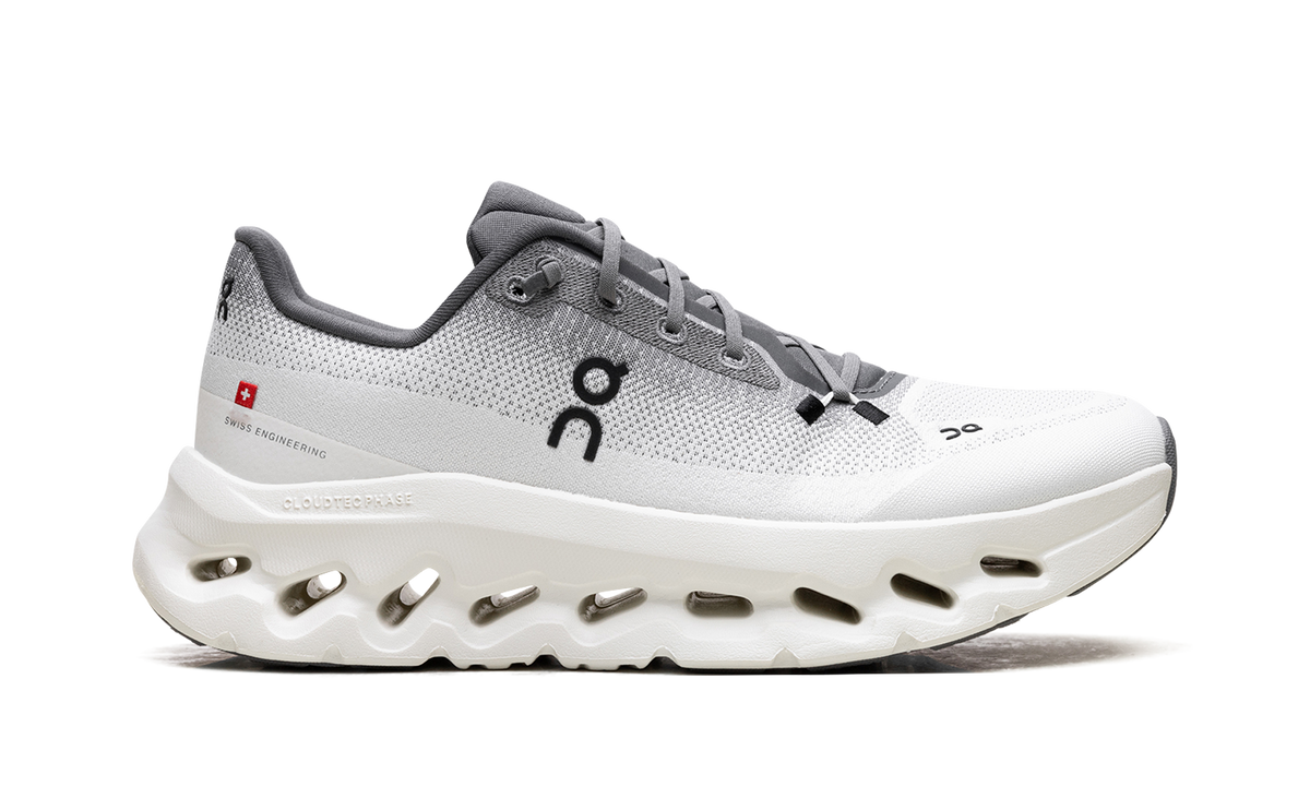 Overkicks - On Running Cloudtilt Rock Ivory (Womens) (3WE10053247) - detalle talon
