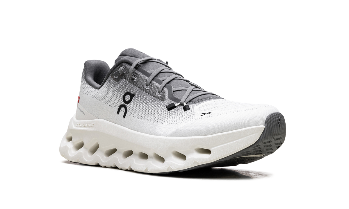 Overkicks - On Running Cloudtilt Rock Ivory (Womens) (3WE10053247) - detalle lateral interior