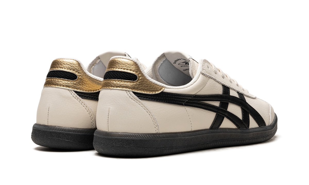 Overkicks - Onitsuka Tiger Tokuten White Black Gold (1183B938-100) - par completo