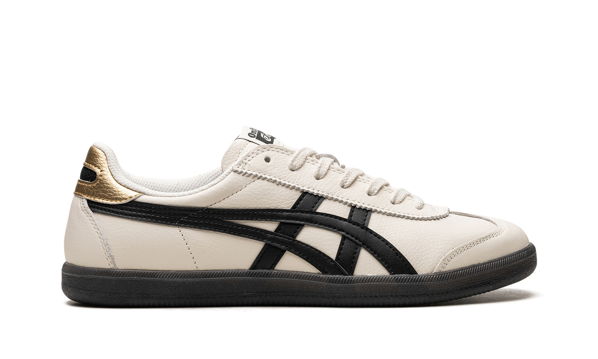 Overkicks - Onitsuka Tiger Tokuten White Black Gold (1183B938-100) - detalle talon