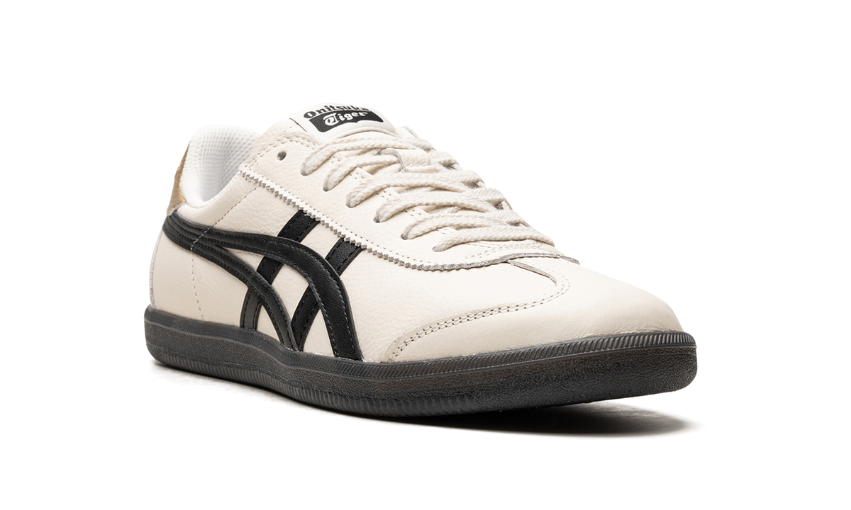 Overkicks - Onitsuka Tiger Tokuten White Black Gold (1183B938-100) - detalle lateral interior