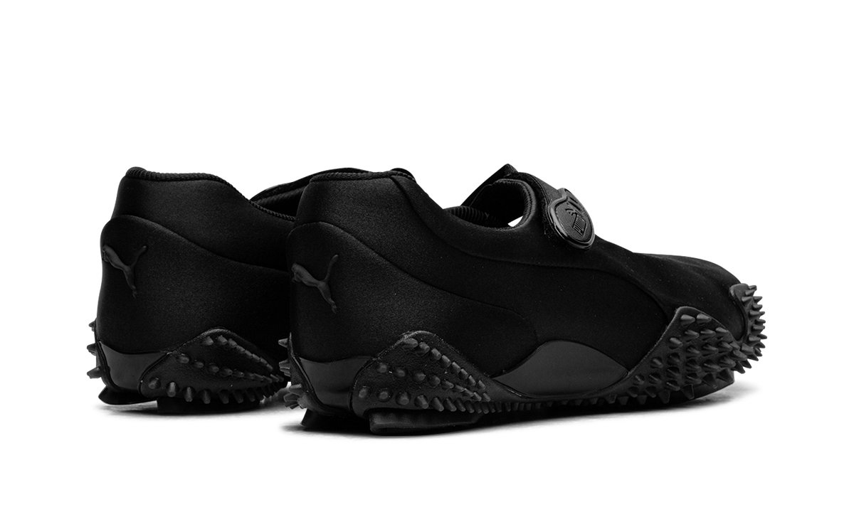 Overkicks - Puma Mostro Fey Black Cool Dark Gray Satin (Womens) (403368-02) - par completo