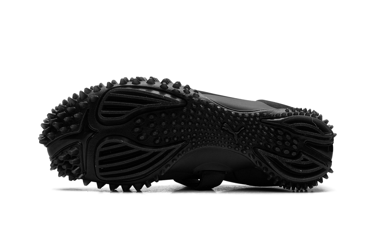 Overkicks - Puma Mostro Fey Black Cool Dark Gray Satin (Womens) (403368-02) - vista superior
