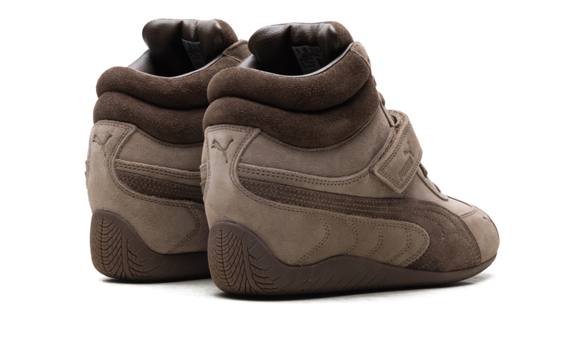 Overkicks - Puma Speedcat Wedge Totally Taupe Chocolate (Womens) (407878-01) - par completo