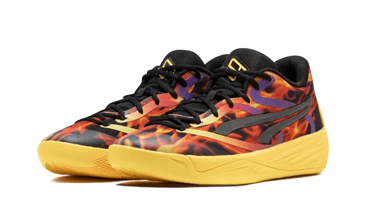Overkicks - Puma Stewie 2 Fire (Womens) (380072-01) - vista trasera