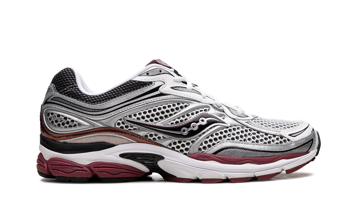 Overkicks - Saucony ProGrid Omni 9 OG White Silver Red (S70739-1) - detalle talon