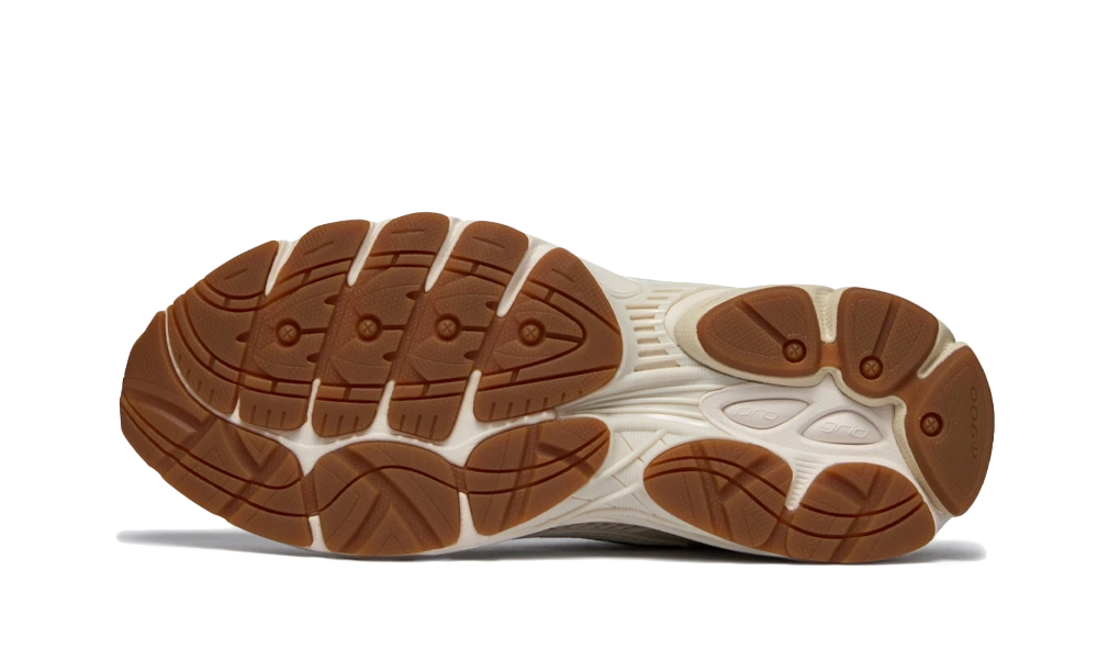 Overkicks - Saucony ProGrid Omni 9 Tomorrow, Meet Yesterday Beige Gum (S70832-5) - detalle suela