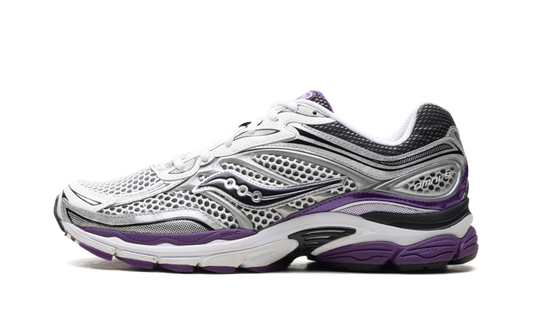 Overkicks - Saucony ProGrid Omni 9 White Black Silver Purple (S70739-10) - vista lateral