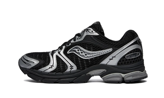 Overkicks - Saucony ProGrid Triumph 4 Black Silver (S70704-23) - vista lateral