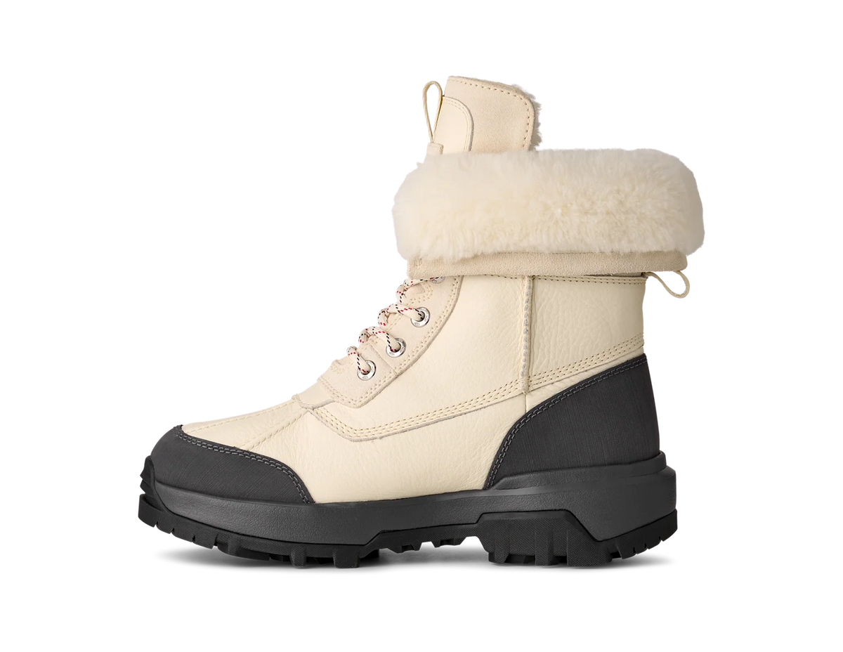 Overkicks - UGG Adirondack Boot XXV Plaster (Womens) (1170591-PLST) - par completo