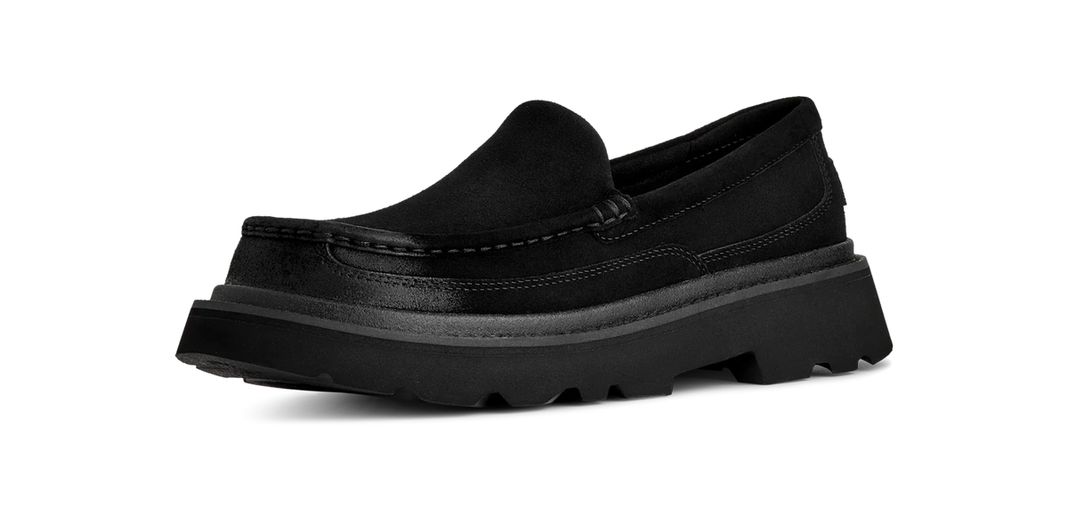 Overkicks - UGG Ascot Lug Black (1172691-BLK) - vista trasera