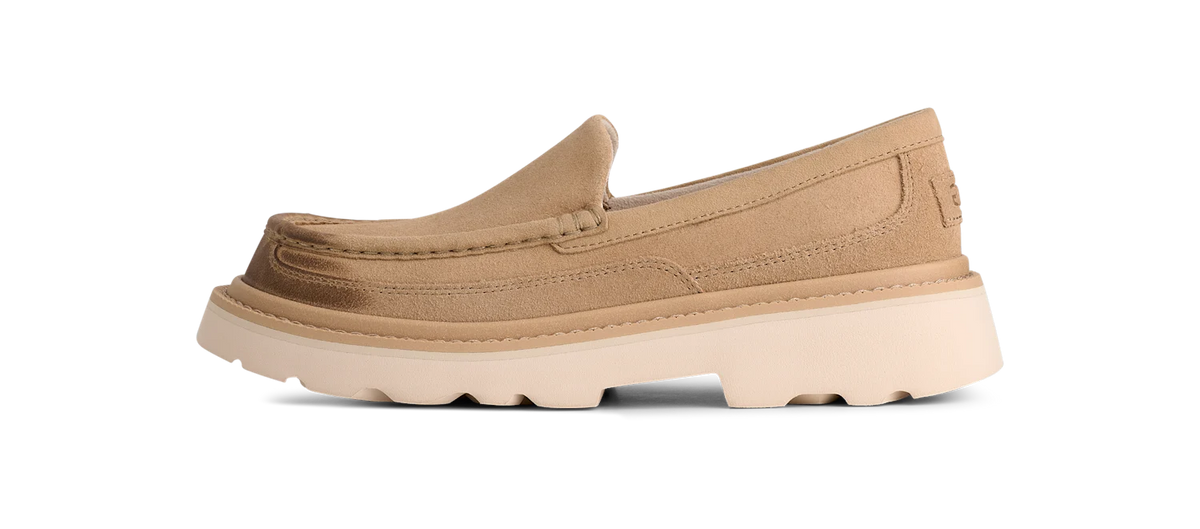 Overkicks - UGG Ascot Lug Mustard Seed (1172691-MDSD) - vista lateral