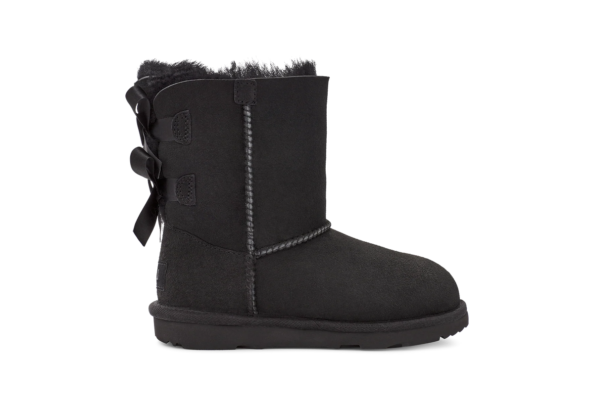 Overkicks - UGG Bailey Bow II Boot Black (Kids) (1017394K-BLK) - imagen 3