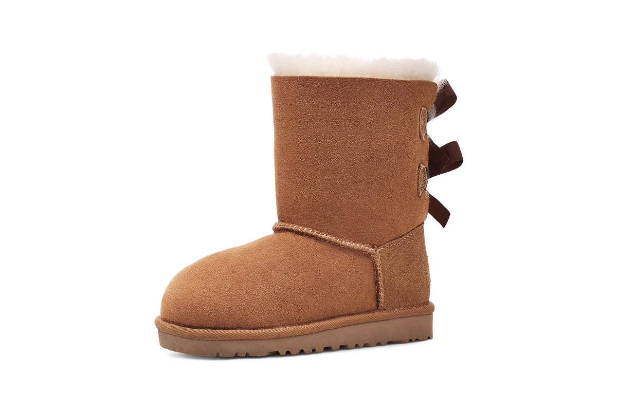 Overkicks - UGG Bailey Bow II Boot Chestnut (Kids) (1017394K-CHE) - imagen 2