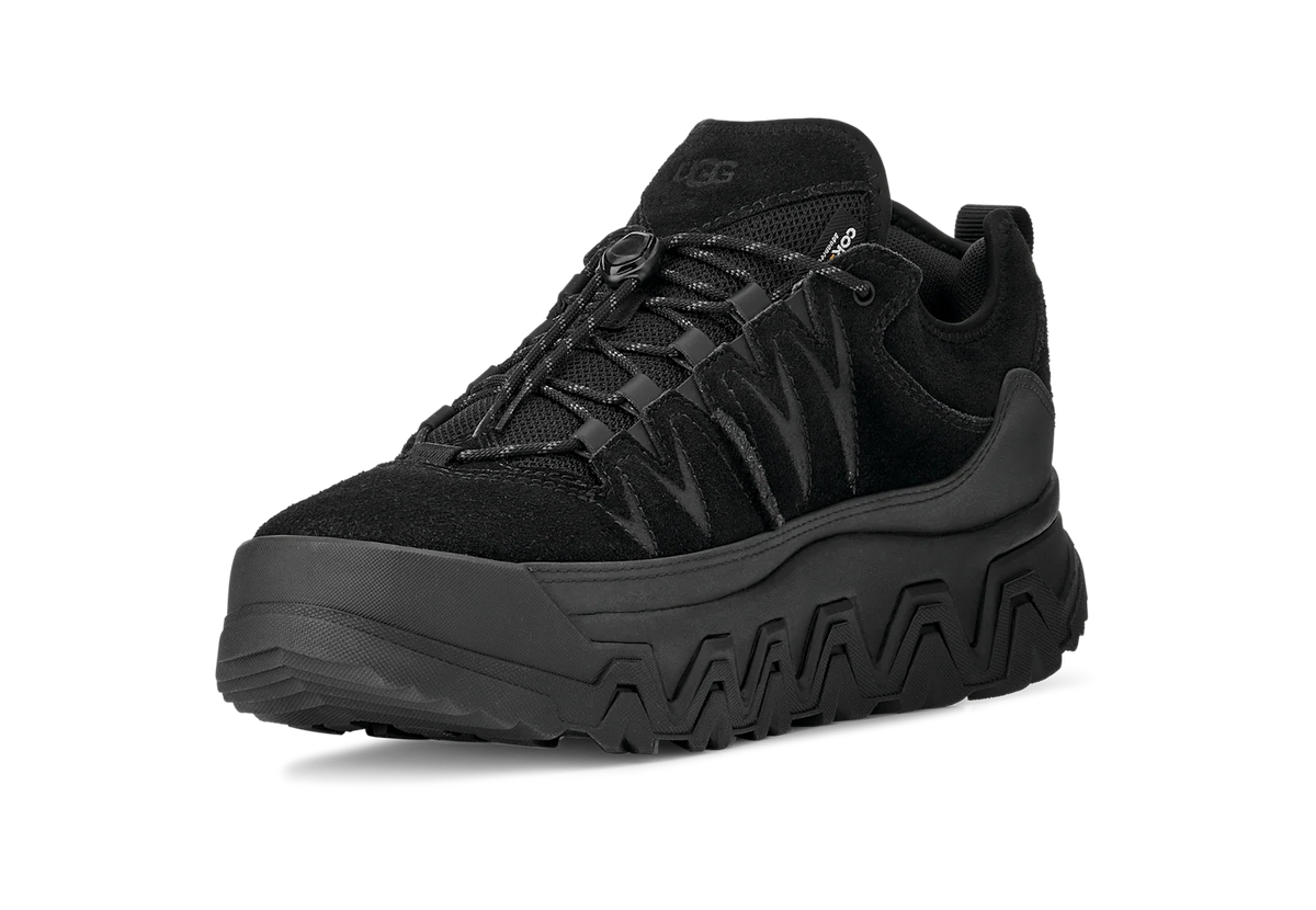Overkicks - UGG CapTrail Low Black (1158252-BLK) - par completo