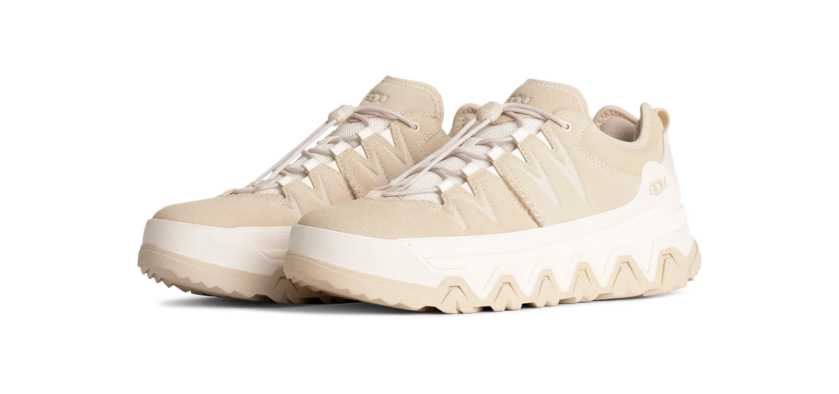 Overkicks - UGG CapTrail Low Light Beige (1158252-LHB) - vista trasera