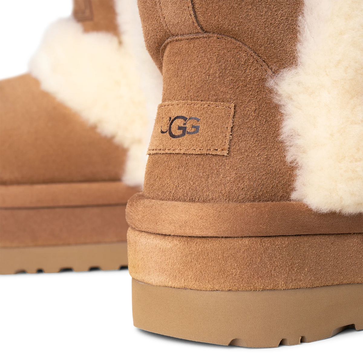 Overkicks - UGG Classic Chillapeak Boot Chestnut (Womens) (1144046-CHE) - detalle suela