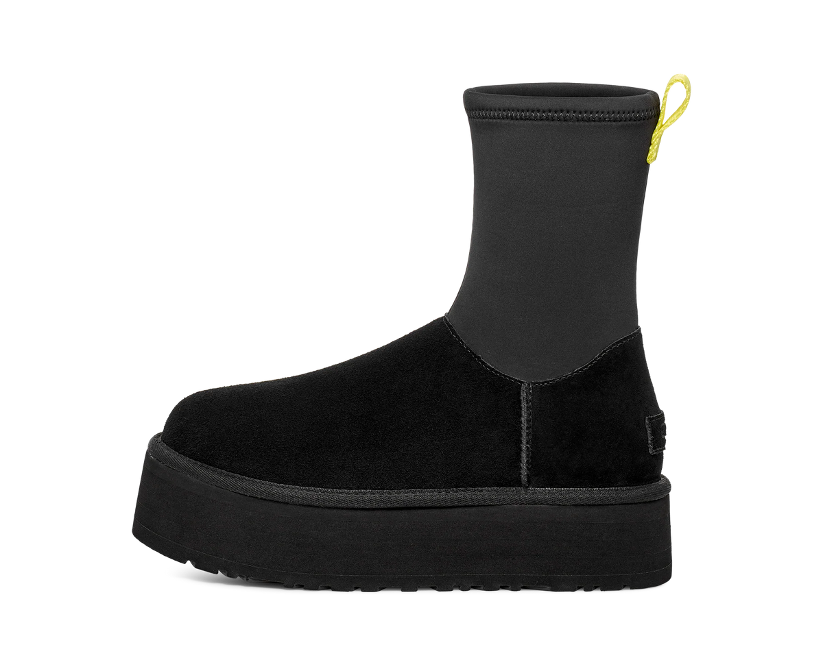 Overkicks - UGG Classic Dipper Boot Black (Womens) (1144031-BLK) - vista lateral