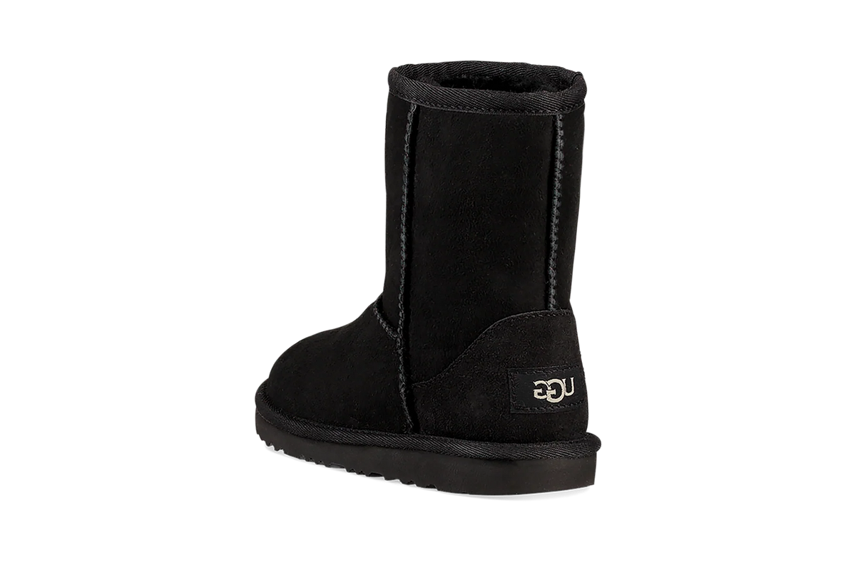 Overkicks - UGG Classic II Boot Black (Kids) (1017703K-BLK) - imagen 4