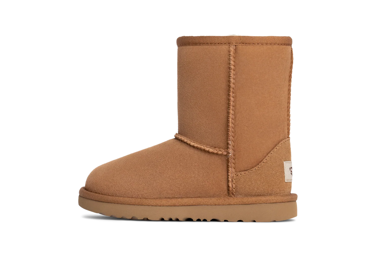 Overkicks - UGG Classic II Boot Chestnut (Kids) (1017703K-CHE) - vista lateral