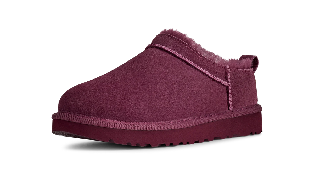Overkicks - UGG Classic Micro Slipper Burnt Magenta (Womens) (1173891-BTMG) - vista trasera