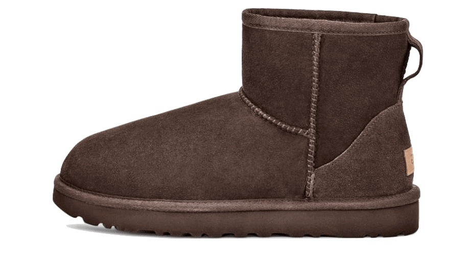 Overkicks - UGG Classic Mini II Boot Chocolate (Womens) (1016222-CHO) - vista lateral