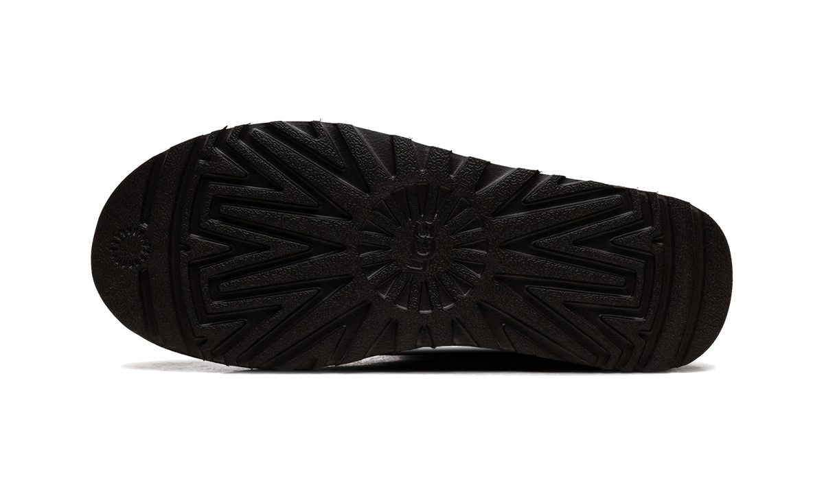 Overkicks - UGG Classic Mini II Boot Dusted Cocoa (1016222-DDC) - detalle suela