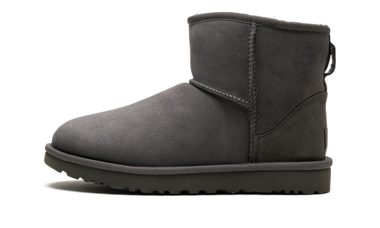 Overkicks - UGG Classic Mini II Boot Grey (1016222-GREY) - vista lateral