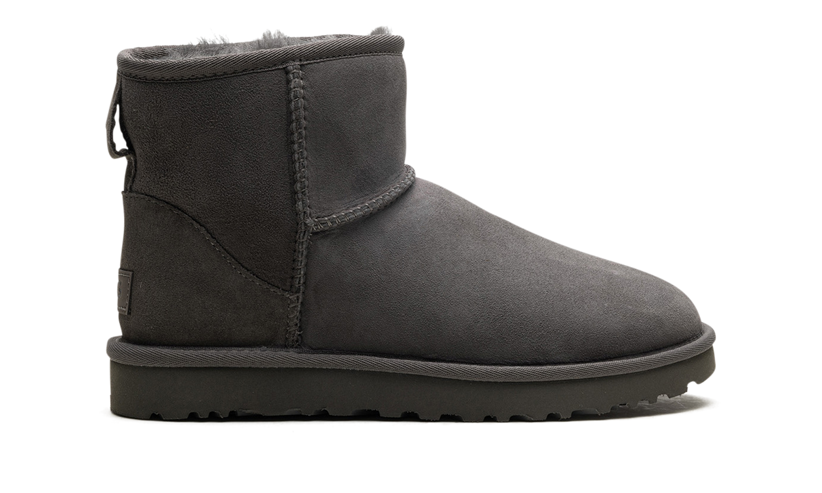 Overkicks - UGG Classic Mini II Boot Grey (1016222-GREY) - vista superior