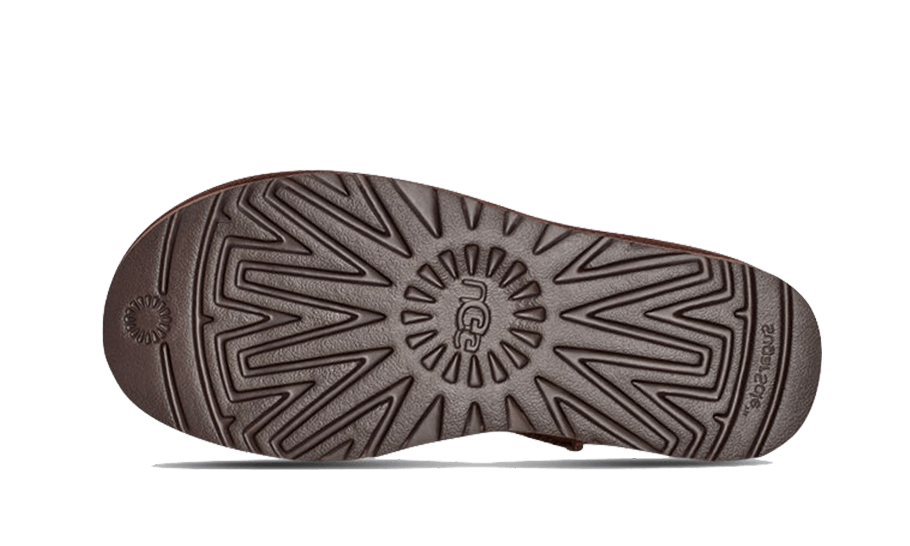Overkicks - UGG Classic Mini Platform Burnt Cedar (Womens) (1134991-BCDR) - par completo
