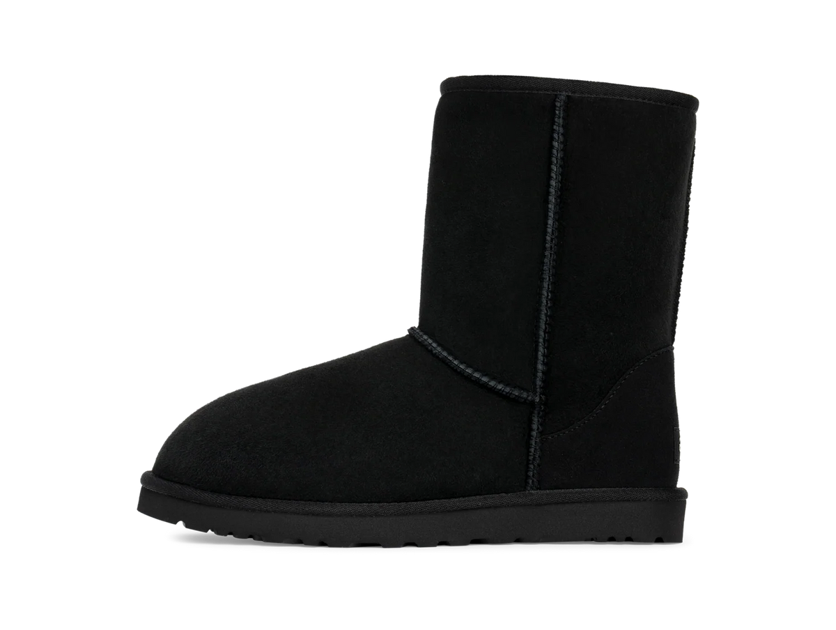 Overkicks - UGG Classic Short Boot Black (5800-BLK) - vista lateral