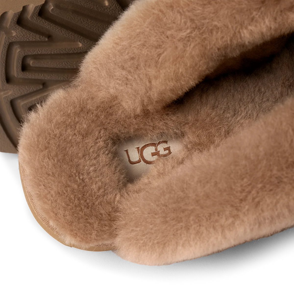 Overkicks - UGG Classic Slipper II Chestnut (Womens) (1130876-CHE) - detalle suela