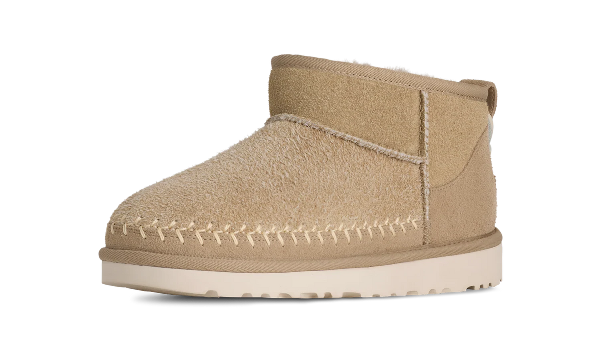 Overkicks - UGG Classic Ultra Mini Biarritz Boot Mustard Seed (Womens) (1171538-MDSD) - vista trasera