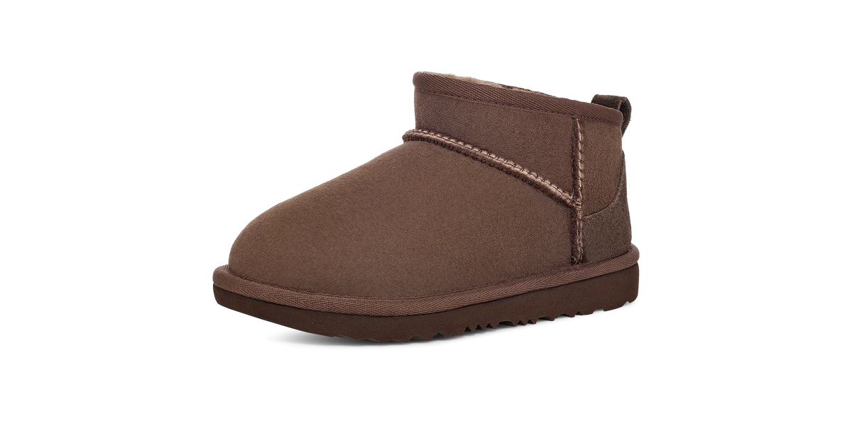 Overkicks - UGG Classic Ultra Mini Boot Burnt Cedar (Kids) (1130750K-BCDR) - imagen 2