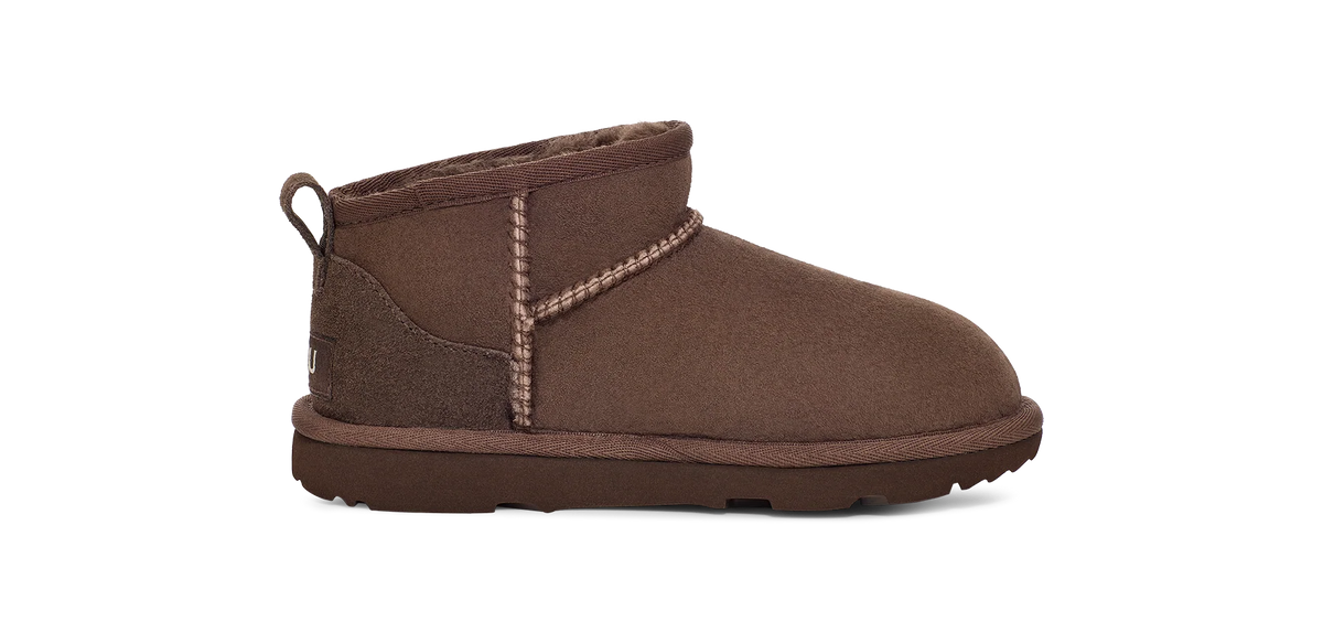 Overkicks - UGG Classic Ultra Mini Boot Burnt Cedar (Kids) (1130750K-BCDR) - imagen 3
