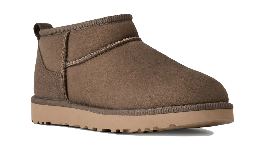Overkicks - UGG Classic Ultra Mini Boot Dried Oregano (Womens) (1116109-DDRG) - vista trasera