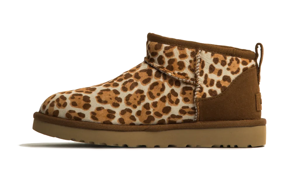 Overkicks - UGG Classic Ultra Mini Boot Felicity Leopard Jasmine (Womens) (1178110-FDJ) - vista lateral