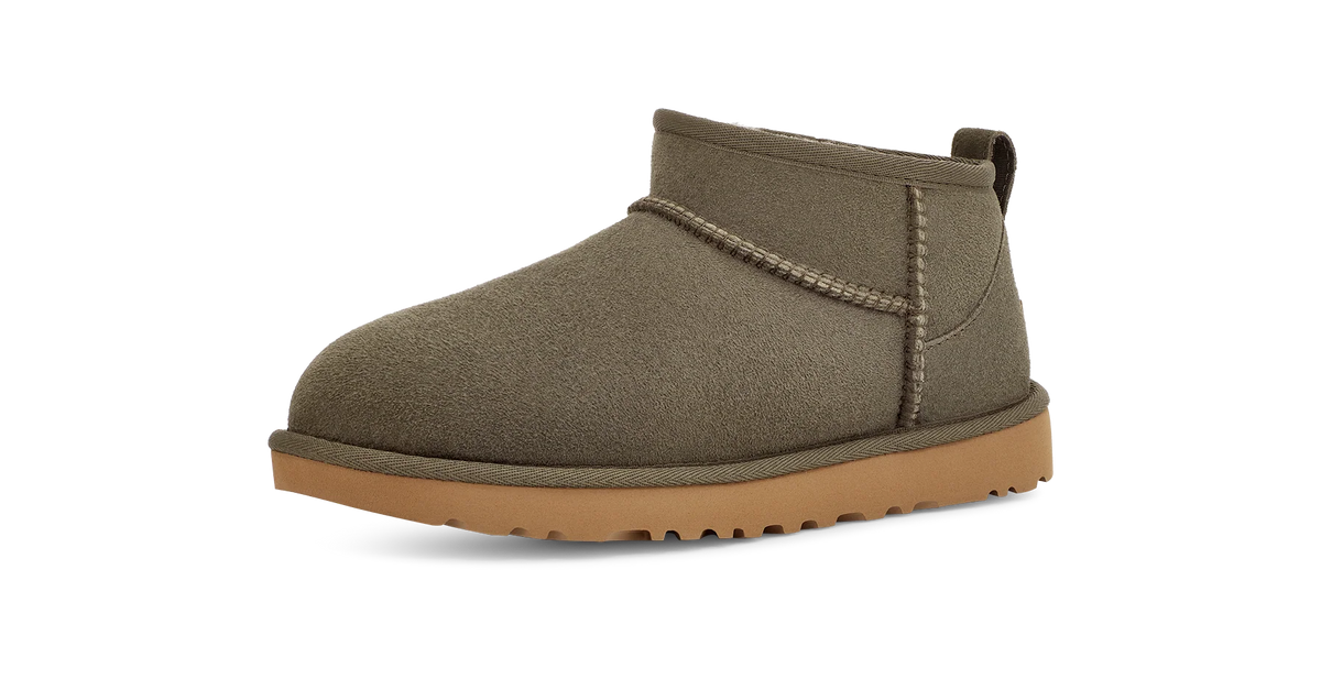 Overkicks - UGG Classic Ultra Mini Boot Forest Night (Womens) (1116109-FRSN) - vista trasera