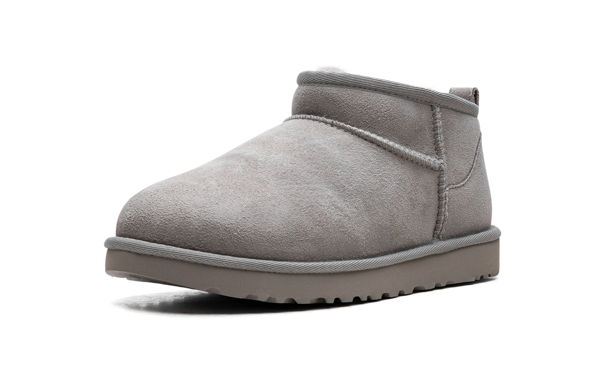 Overkicks - UGG Classic Ultra Mini Boot Goat (1116109-GOA) - detalle suela